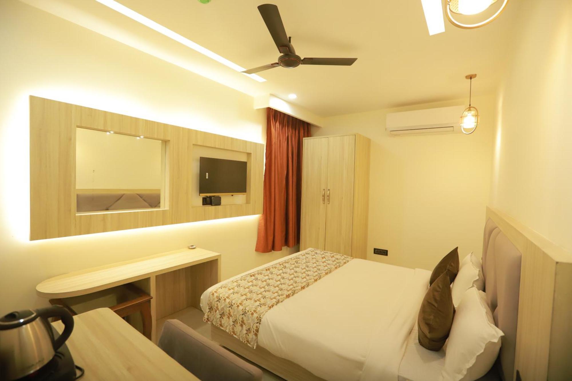 Zed Hotel - Delhi International Airport New Delhi Exteriör bild